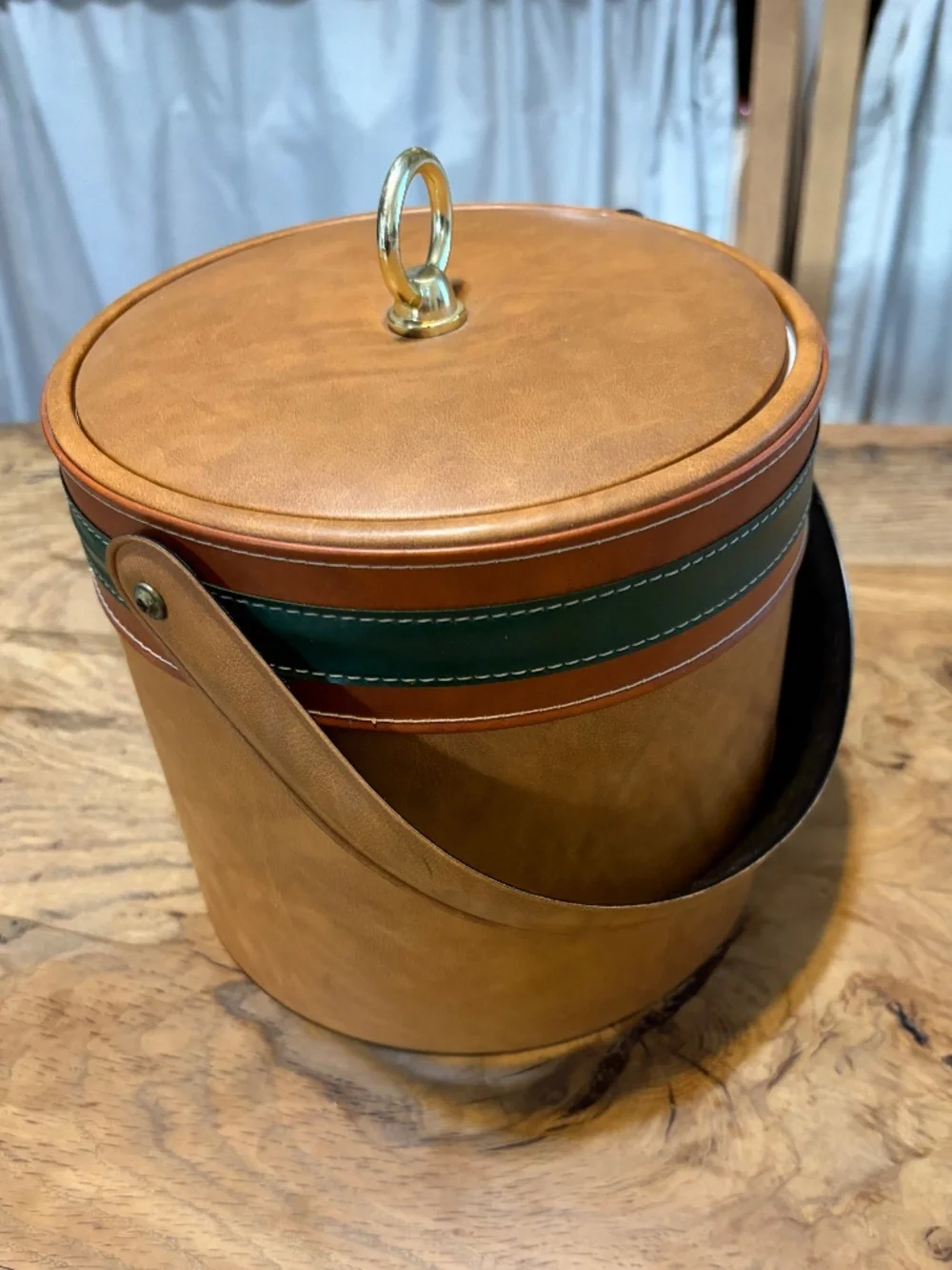 Vintage Georges Briard Faux Leather Ice Bucket – Mid-Century Barware 🍸🧊